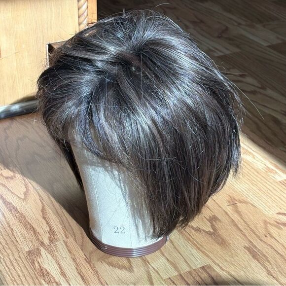 Oasis Wig By Statements in Glazed Hazelnut NIB main image 14